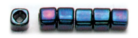 トーホービーズ 四角ビーズ（4mm） 外径約4mm カラーNo.82