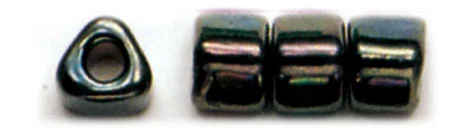 トーホービーズ 三角ビーズ（7mm） 外径約7mm カラーNo.84